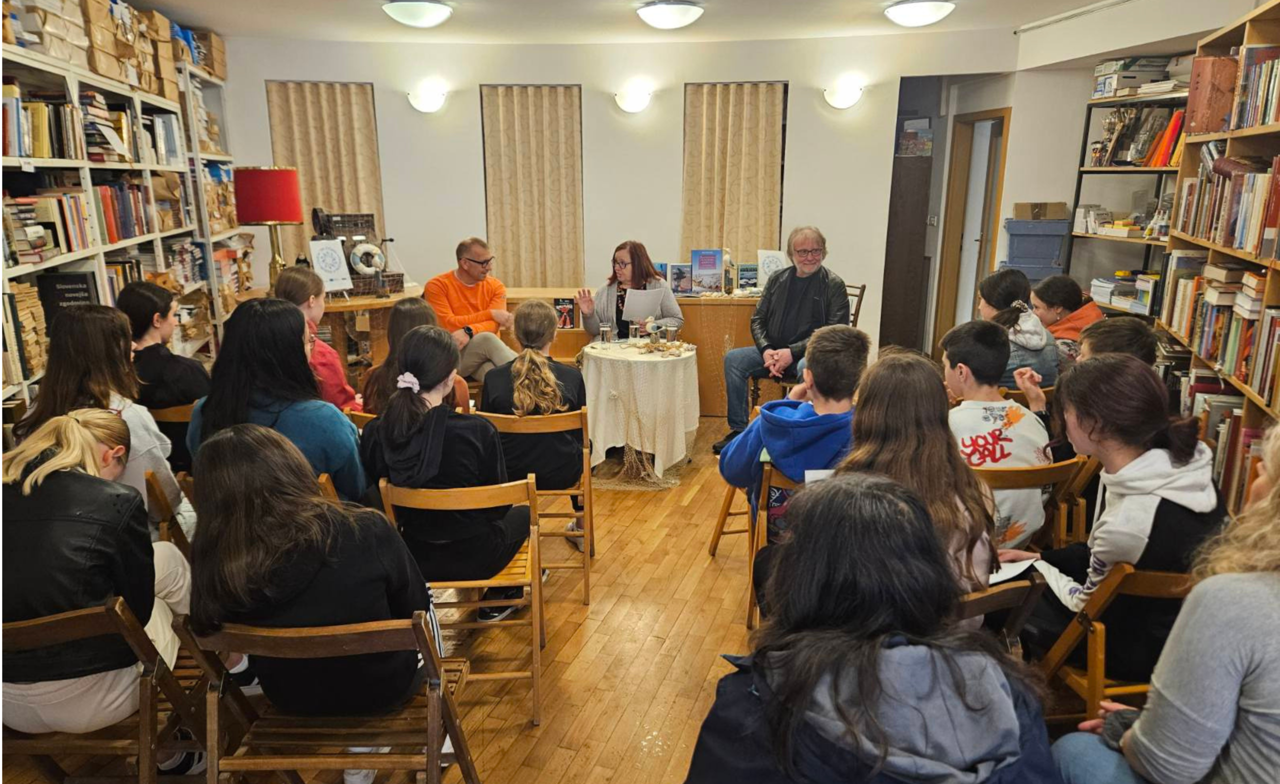 Začetek projekta “Besede v pristanu”: Libris povezuje generacije skozi zgodbe morja